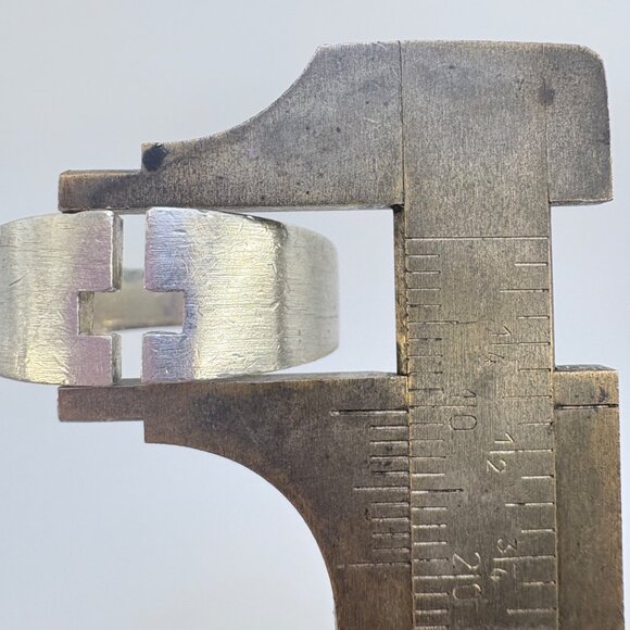 VTG Sterling Silver 925 Open Cross Tapered Band 10mm Wide Ring Size 9.5 - Picture 8 of 9